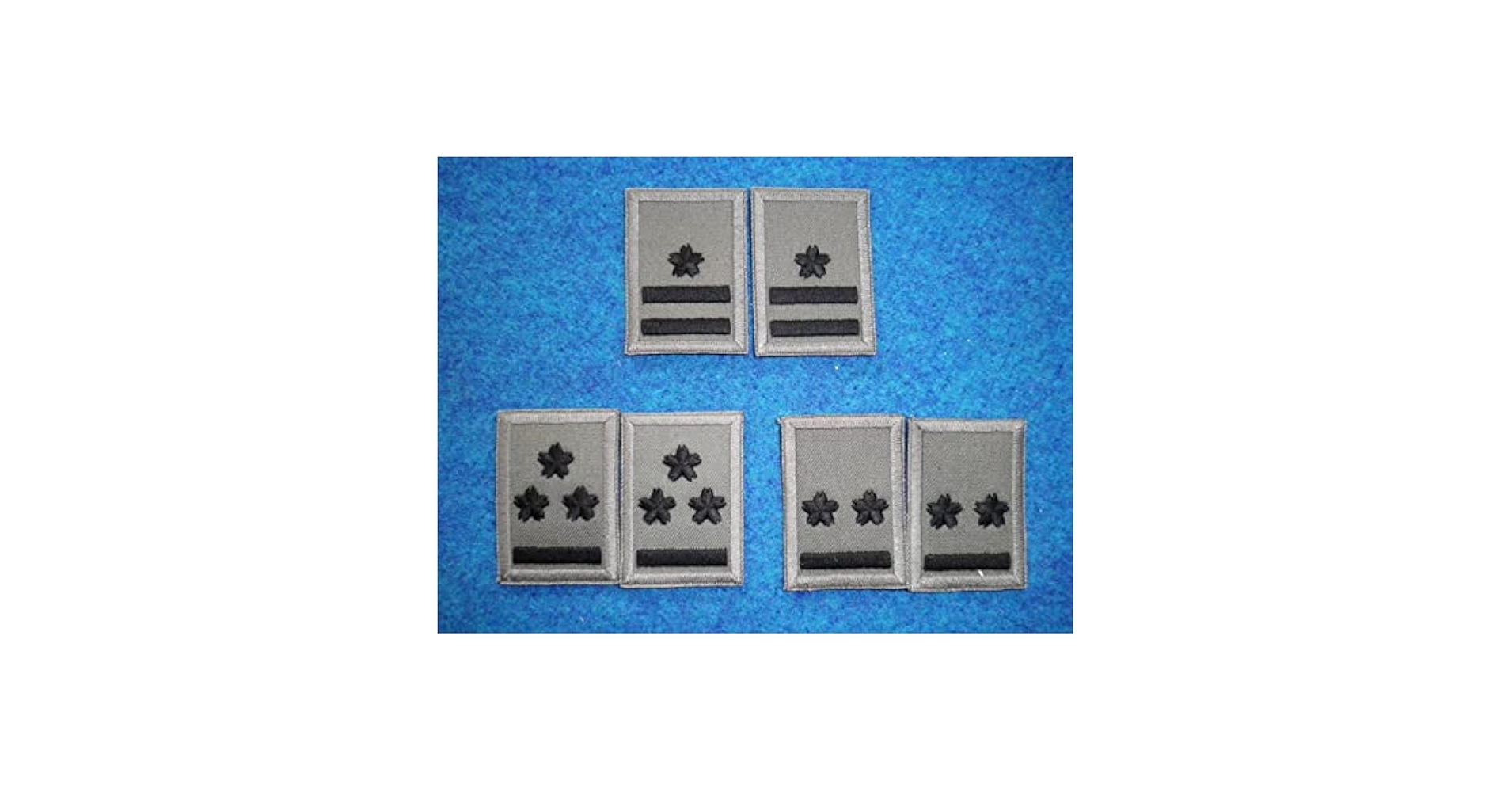 【セイ】大尉 階級章2 CIB3 マスター空挺3 セット セイ】大尉 階級章2 CIB3 マスター空挺3 セット Yahoo